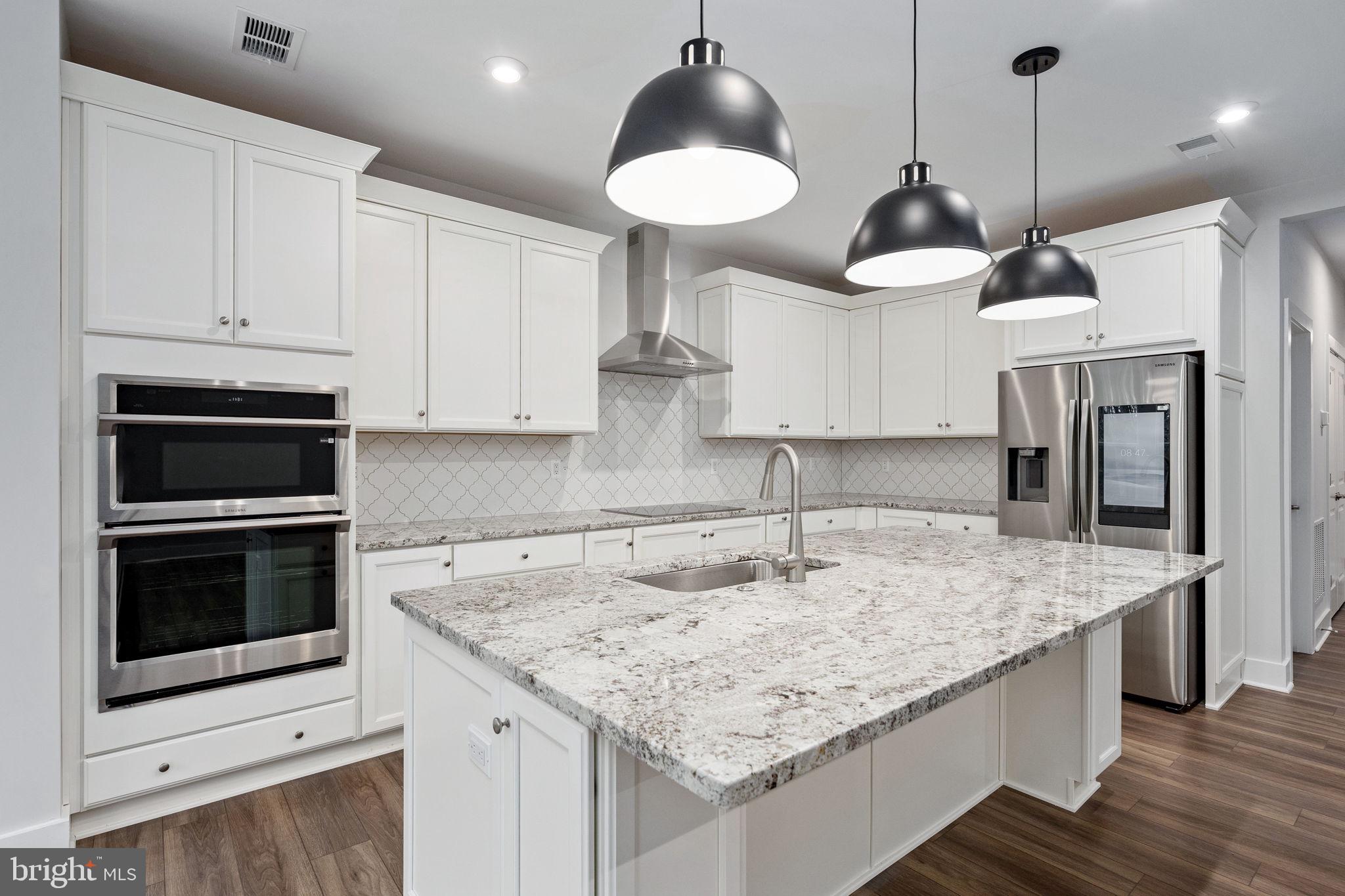 8712 Southrun Road Lorton, VA 22079 - Photo 35 of 61