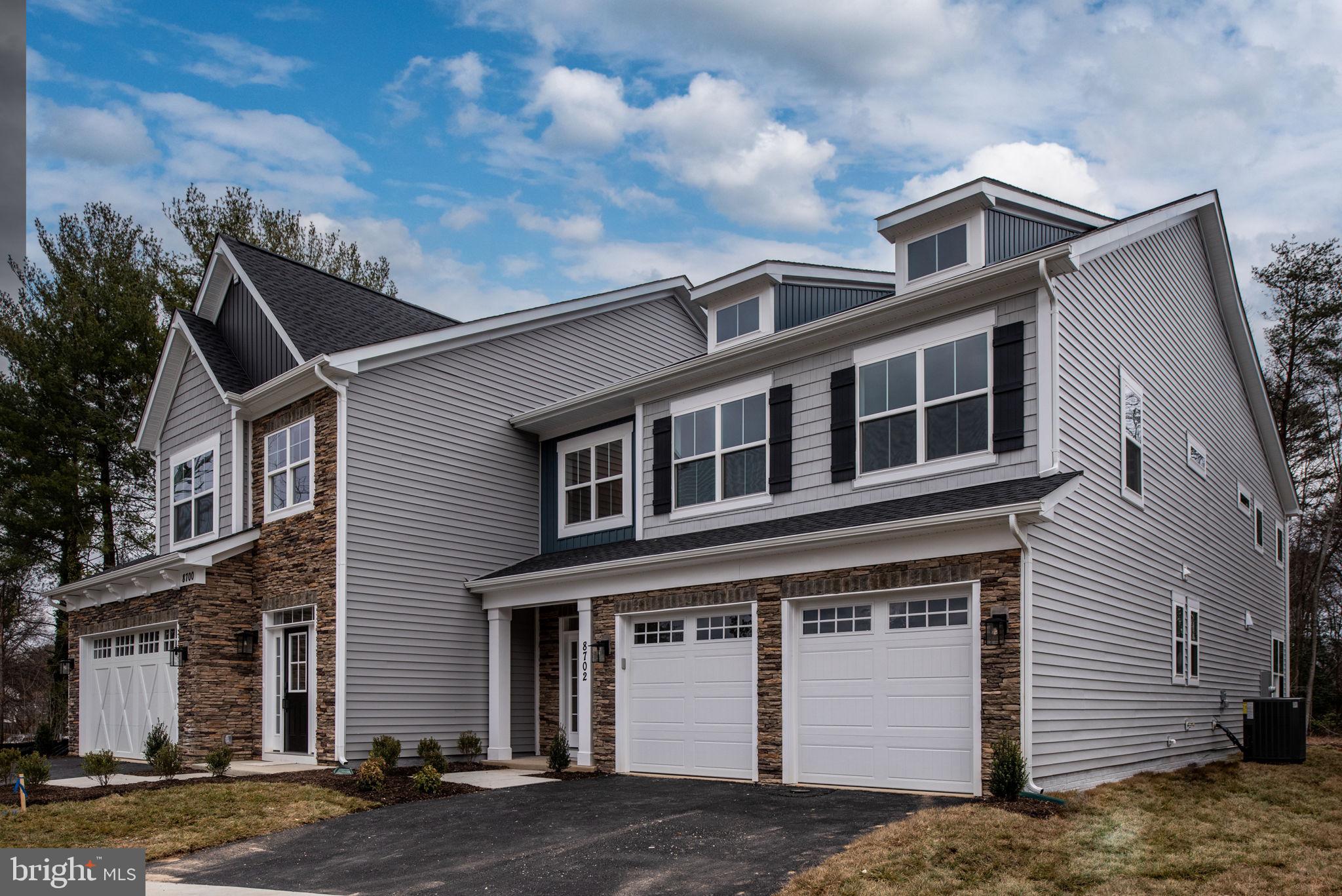 8712 Southrun Road Lorton, VA 22079 - Photo 4 of 61