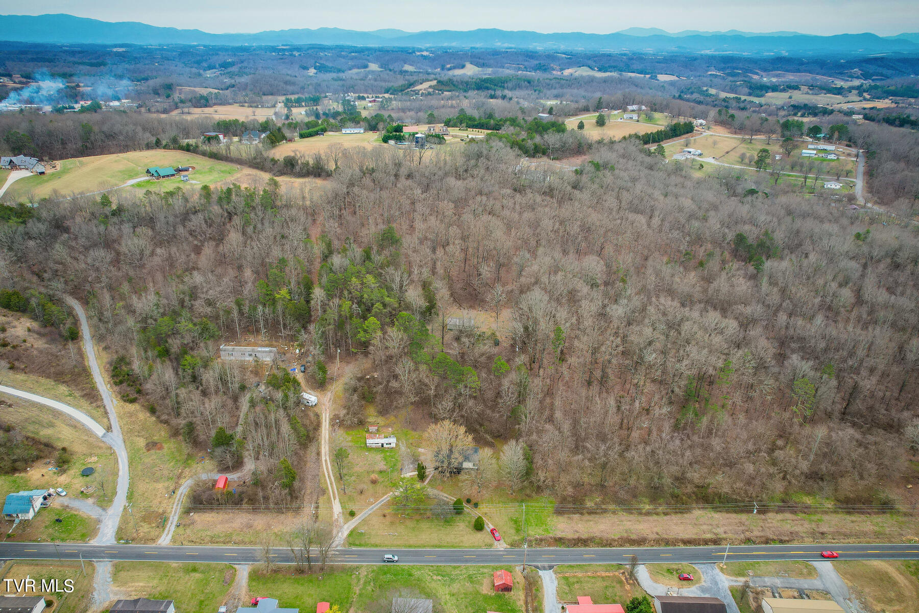 1395 Midway Road Midway, TN 37809 - Photo 27 of 31 102
