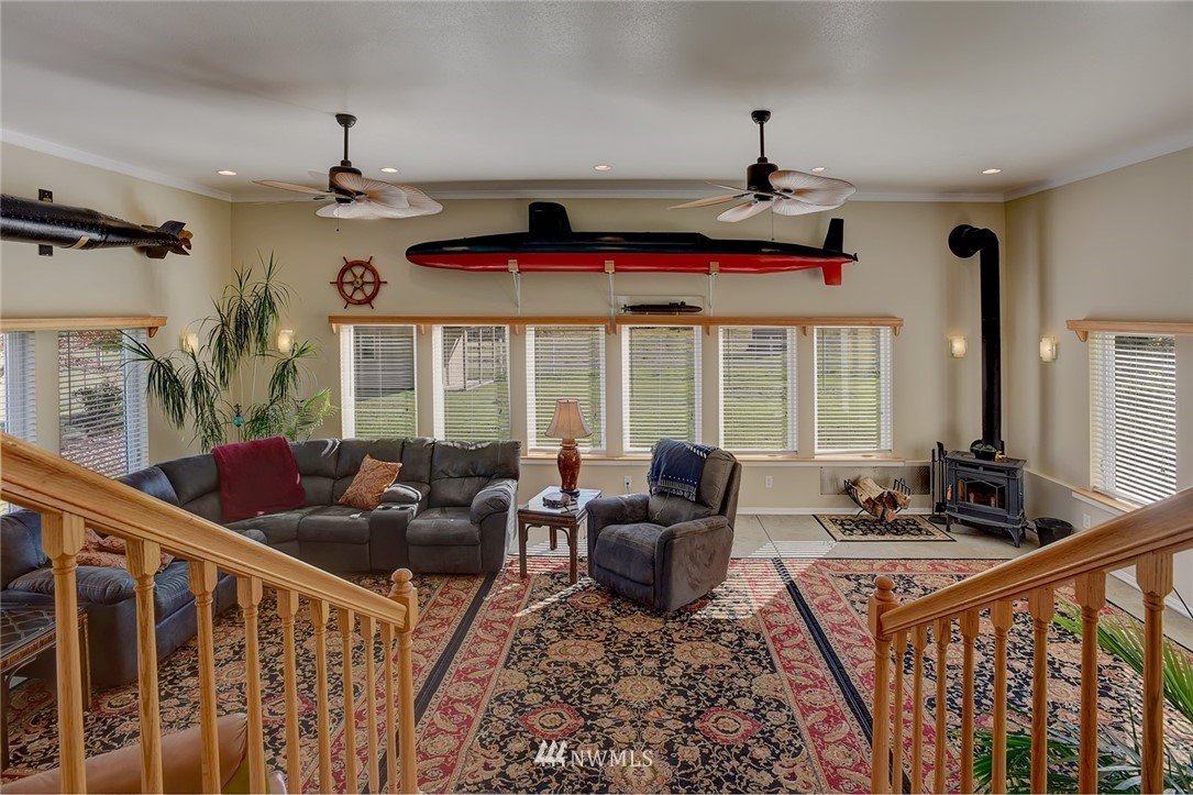 4691 Northeast Minder Road Poulsbo, WA 98370 - Photo 13 of 24 Gallery Image 13