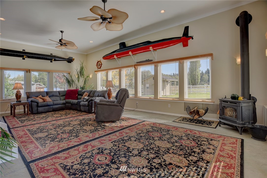4691 Northeast Minder Road Poulsbo, WA 98370 - Photo 14 of 24 Gallery Image 14