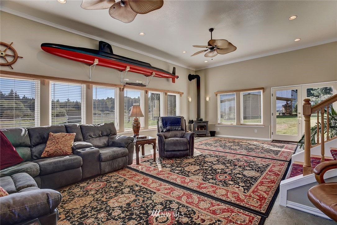4691 Northeast Minder Road Poulsbo, WA 98370 - Photo 15 of 24 Gallery Image 15