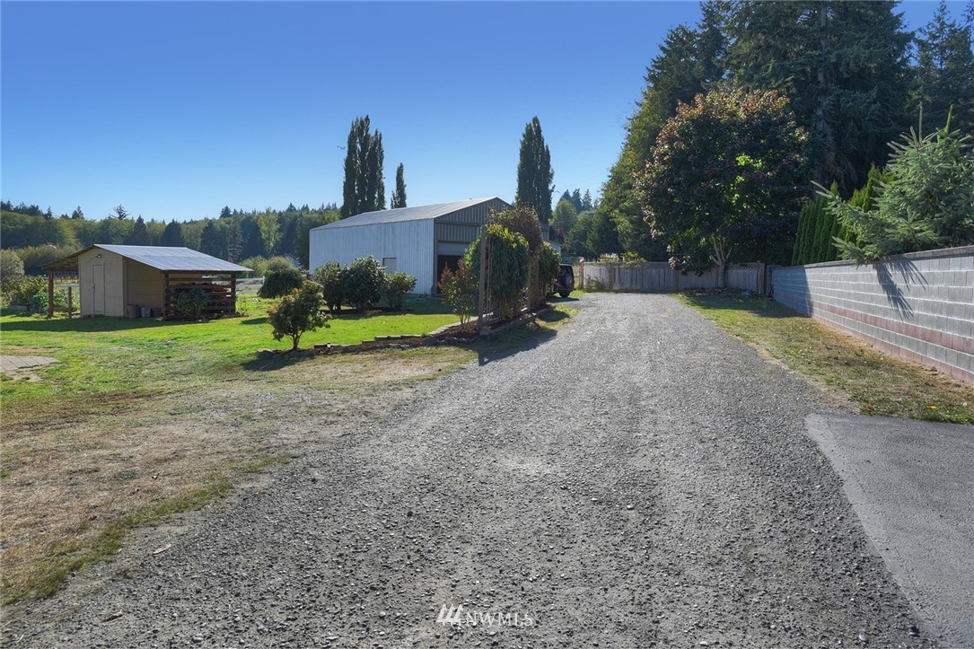 4691 Northeast Minder Road Poulsbo, WA 98370 - Photo 3 of 24 Gallery Image 3