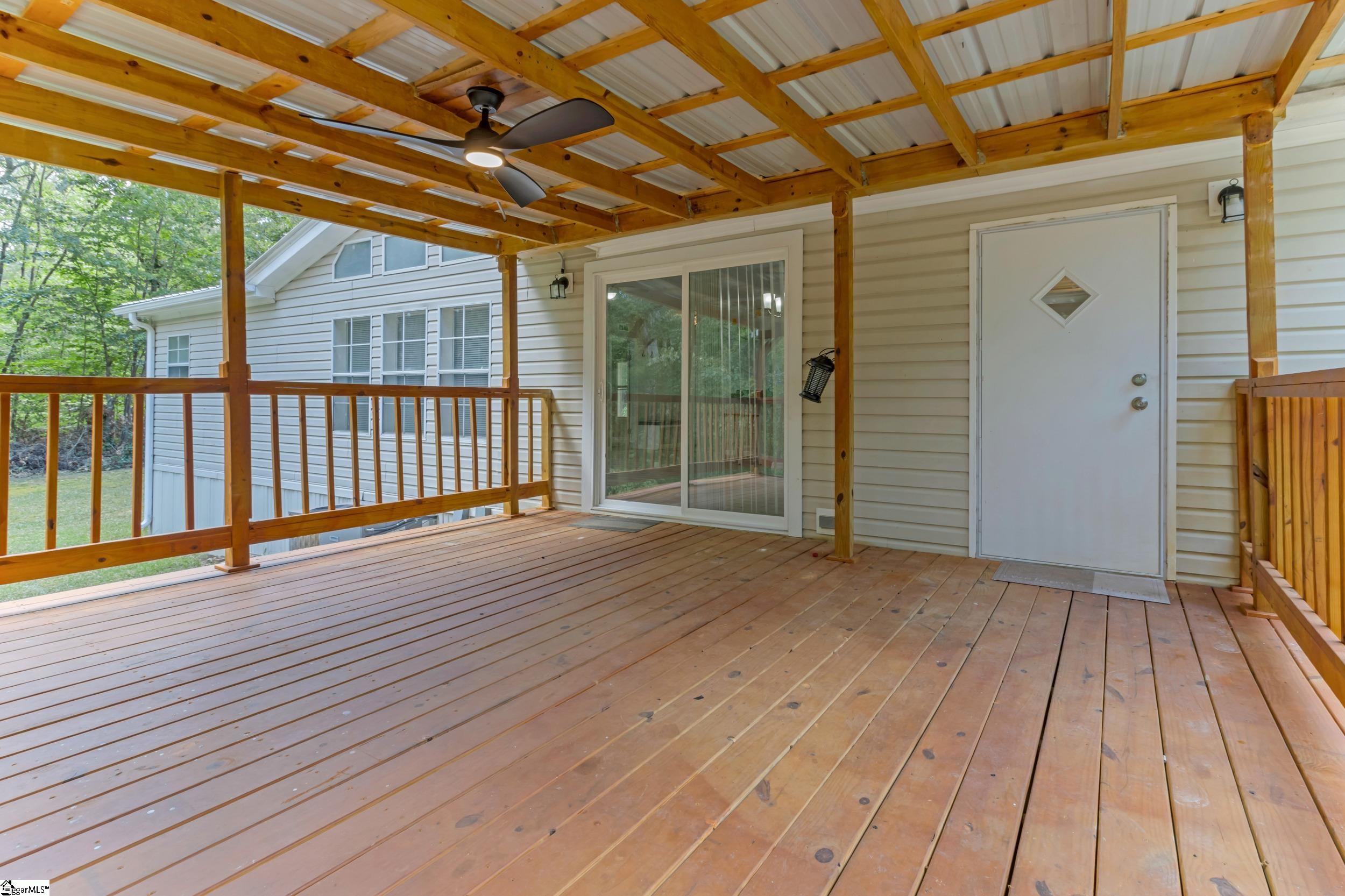 1298 Mordeci Mountain Road Gray Court, SC 29645 - Photo 27 of 35