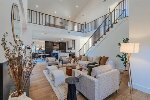 $1,824,000 | 7115 Casa Loma Avenue, Dallas, TX 75214