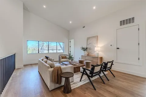 $1,824,000 | 7115 Casa Loma Avenue, Dallas, TX 75214
