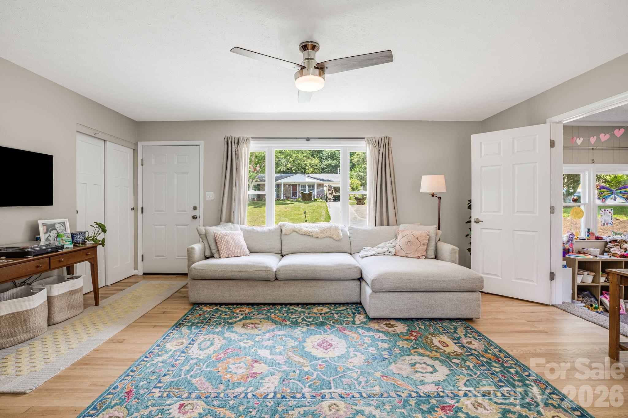 5 Hillview Road Asheville, NC 28805 - Photo 7 of 46