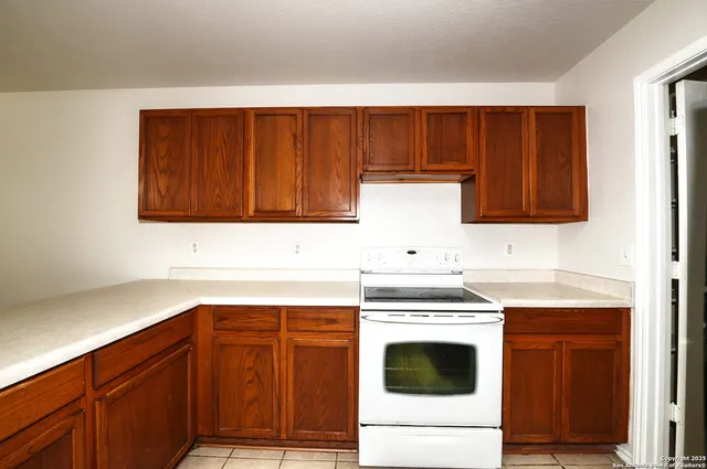 $214,850 | 9042 Twincreek Farm, Converse, TX 78109