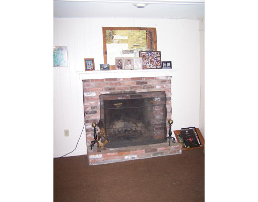 44 Ridgecrest Circle Westfield, MA 01085 - Photo 5 of 26 Gallery Image 5