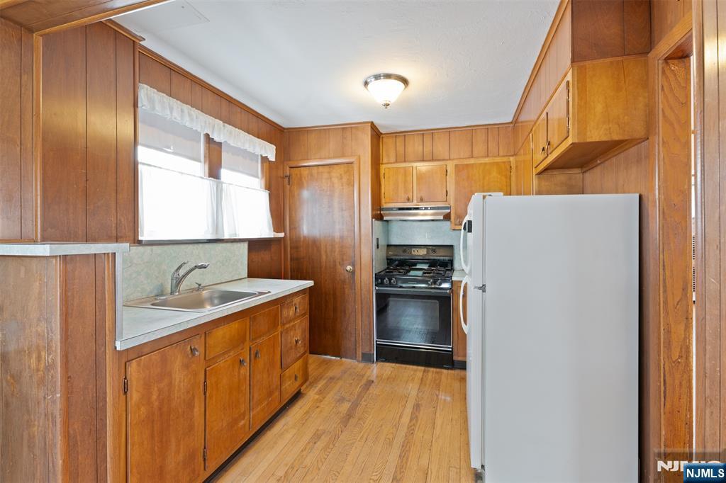 446 Marlboro Road Wood-Ridge, NJ 07075 - Photo 11 of 30