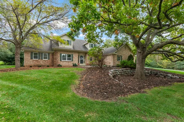 $735,000 | W312N4890 Chapel Ridge Road, Merton, WI 53029