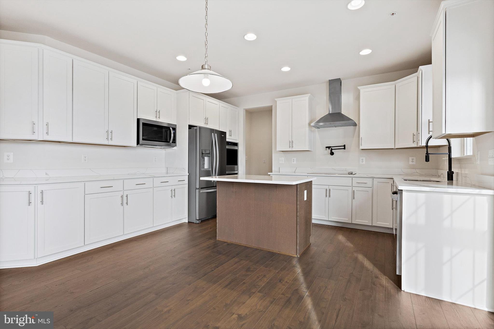 854 Imperial Road Arnold, MD 21012 - Photo 3 of 26 Kitchen