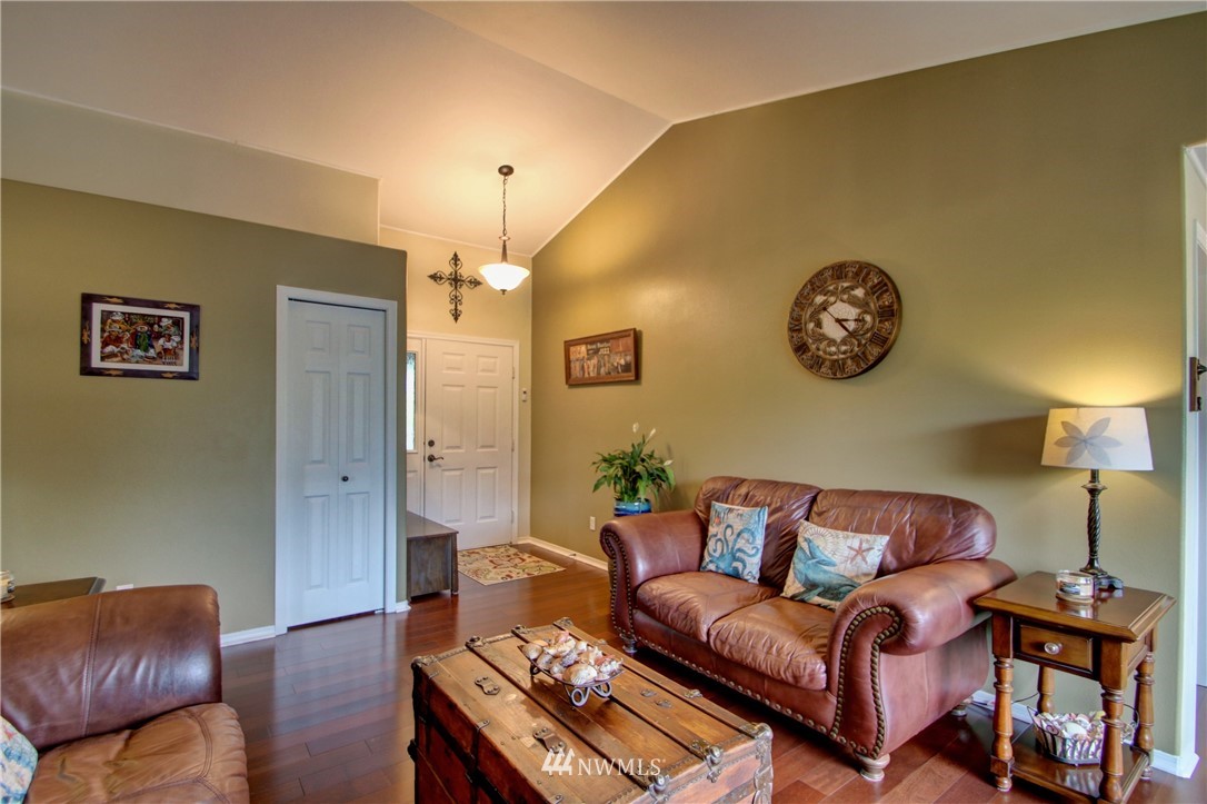 24303 Lee Road Mount Vernon, WA 98274 - Photo 20 of 39 Gallery Image 20