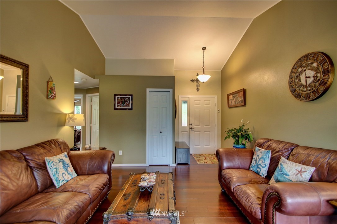 24303 Lee Road Mount Vernon, WA 98274 - Photo 23 of 39 Gallery Image 23