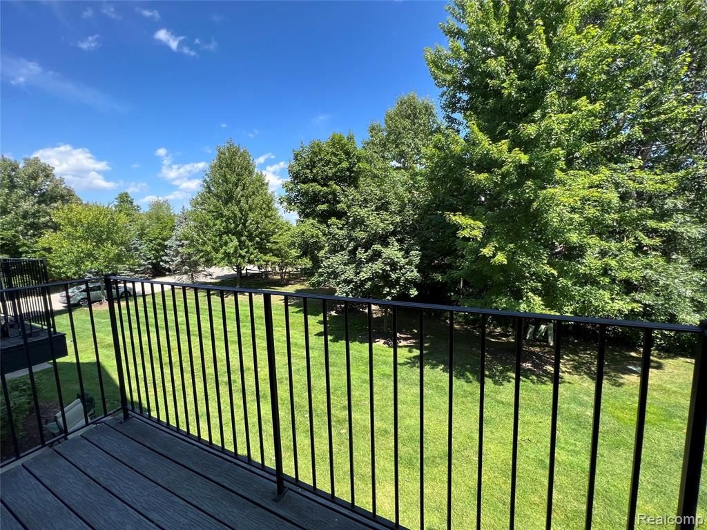609 Cherry Orchard Road Canton, MI 48188 - Photo 18 of 20