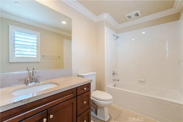 $3,180,000 | 65 Rolling Green, Irvine, CA 92620