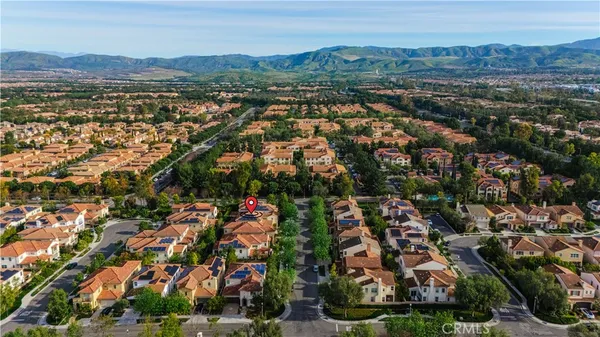 $3,180,000 | 65 Rolling Green, Irvine, CA 92620