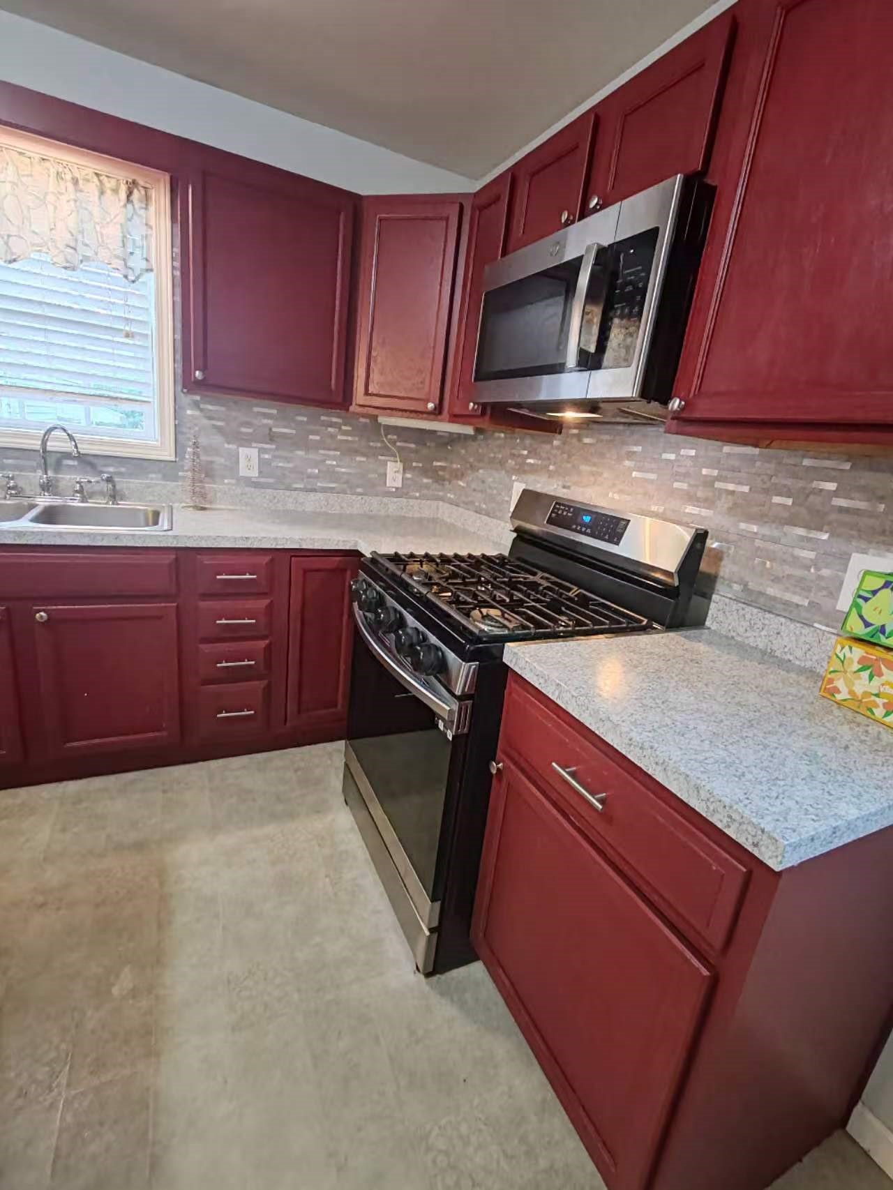 925 Vestal Road Vestal, NY 13850 - Photo 5 of 18
