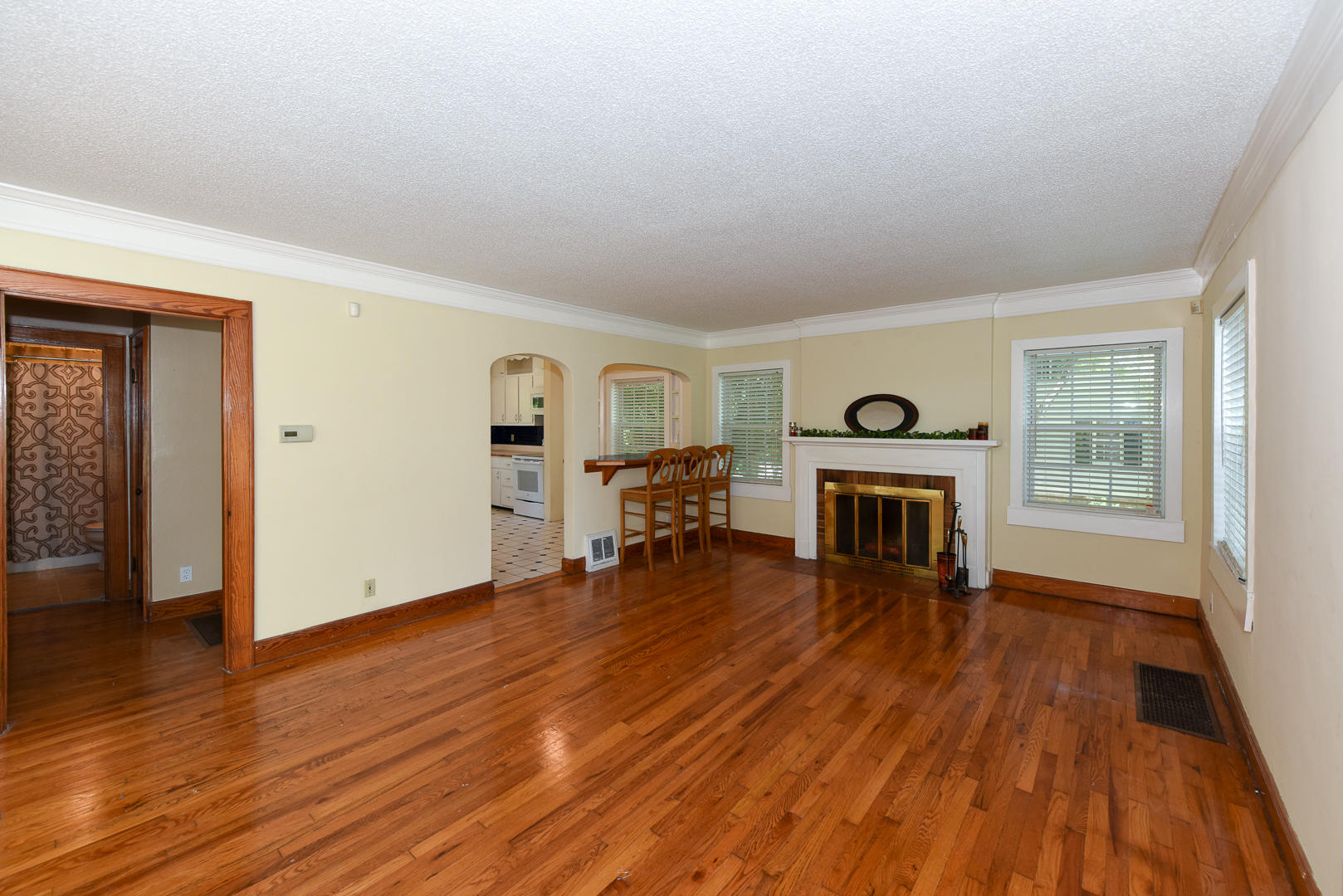 2007 Crest Road Maryville, TN 37804 - Photo 6 of 33 DSC_5575