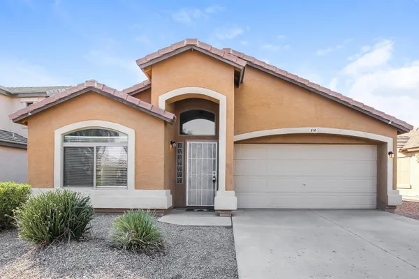 $2,000 | 614 East Jeanne Lane, San Tan Valley, AZ 85140