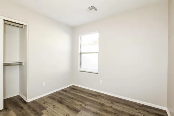 $2,000 | 614 East Jeanne Lane, San Tan Valley, AZ 85140