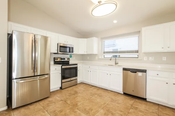 $1,980 | 614 East Jeanne Lane, San Tan Valley, AZ 85140