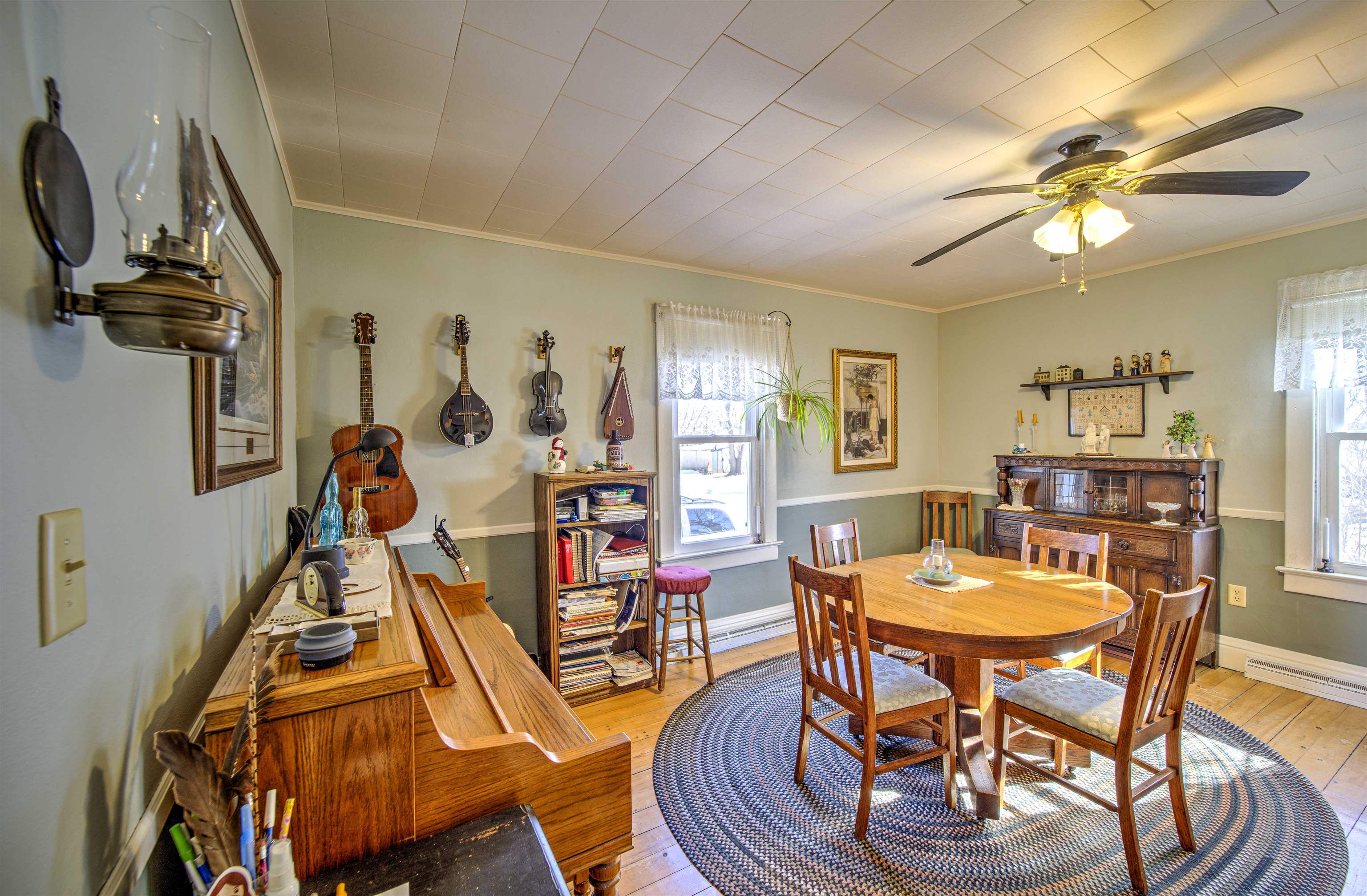 N916 County Rd H Fremont, WI 54940 - Photo 2 of 75