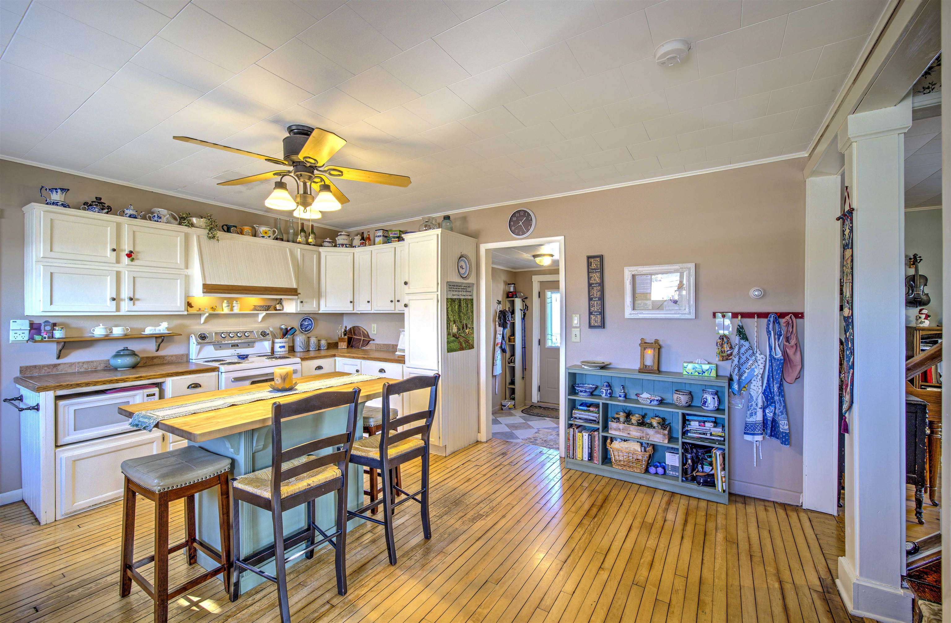 N916 County Rd H Fremont, WI 54940 - Photo 10 of 75