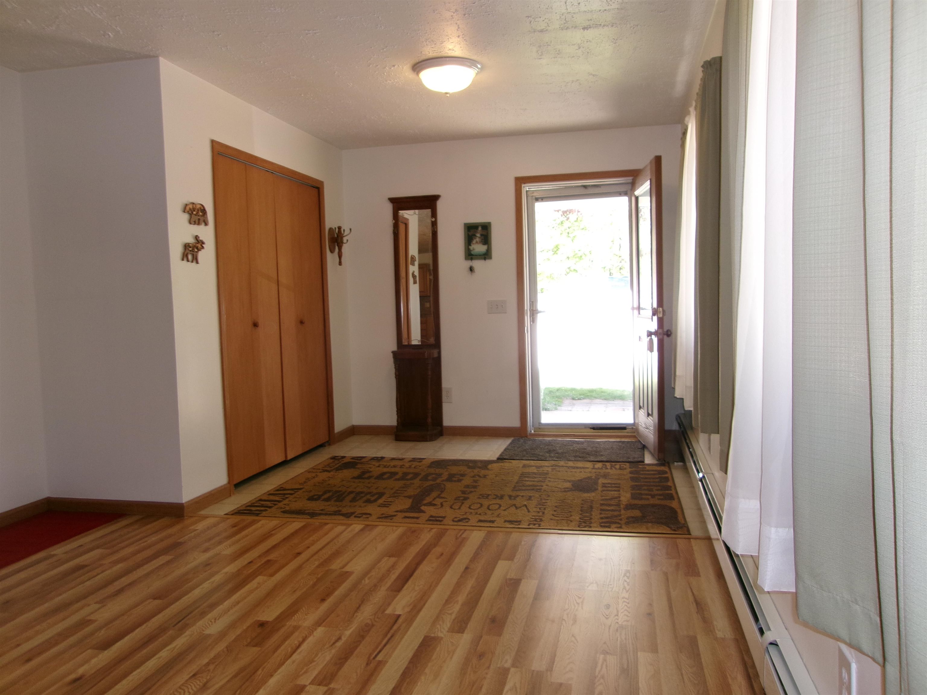612 Pine Street Harrison, MI 48625 - Photo 8 of 57