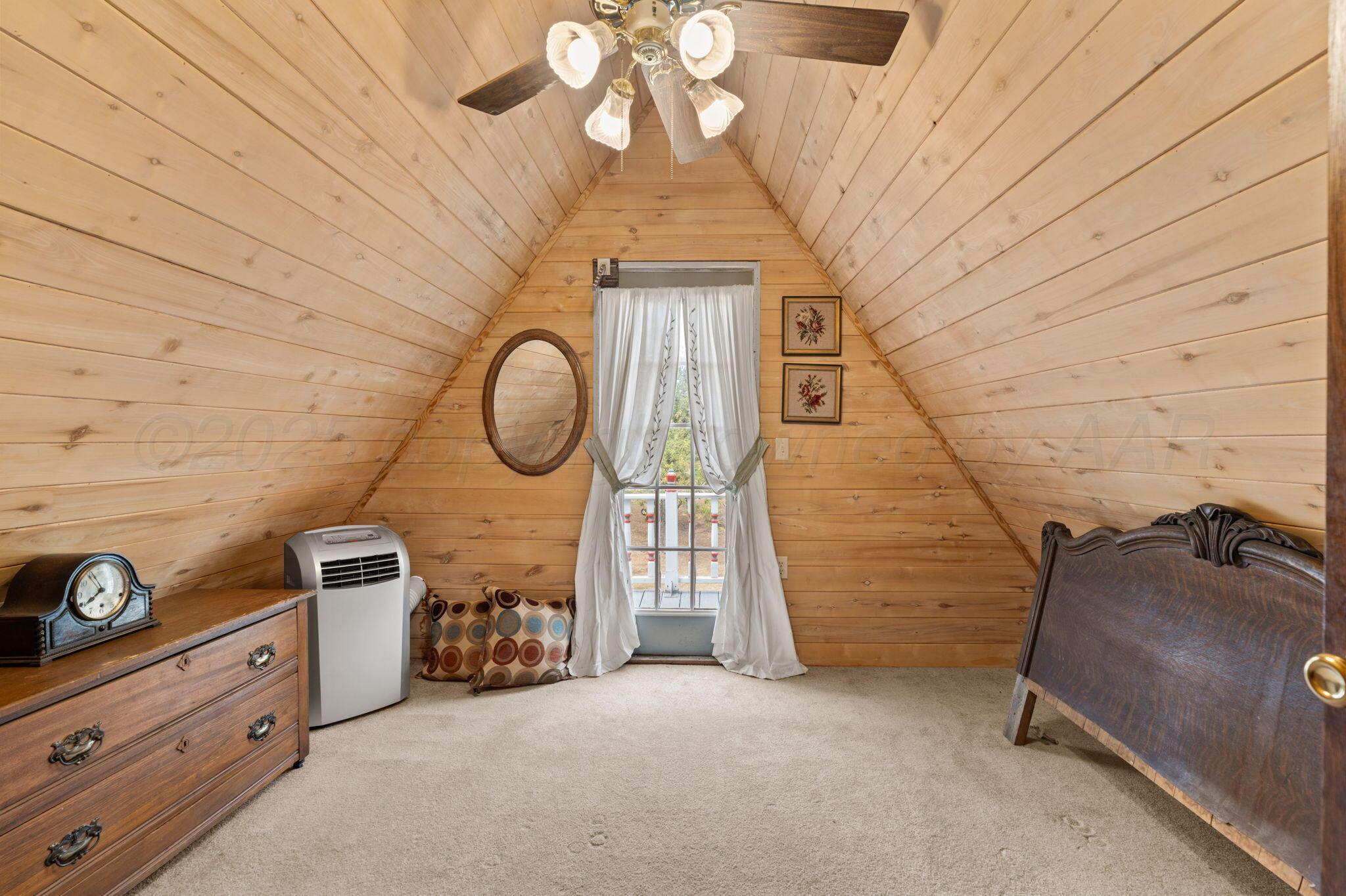 2403 Maple Lane Kingsland, TX 78639 - Photo 12 of 46 a view of a livingroom with washer and dryer