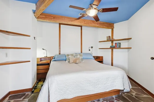 $2,000,000 | 640 Diamond Point Drive, Oak Point, TX 75068