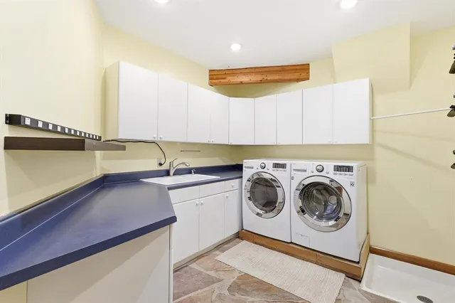 $2,000,000 | 640 Diamond Point Drive, Oak Point, TX 75068