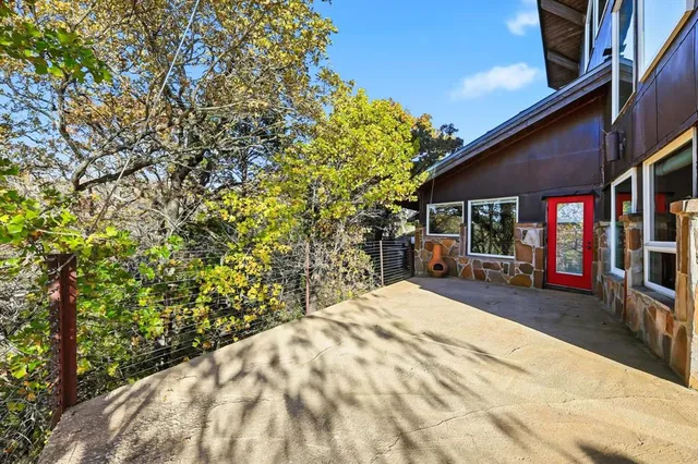 $2,000,000 | 640 Diamond Point Drive, Oak Point, TX 75068