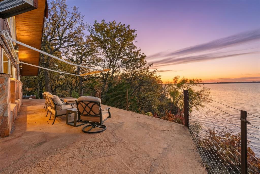 640 Diamond Point Drive Oak Point, TX 75068 - Photo 3 of 40