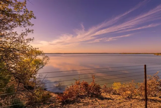 $2,000,000 | 640 Diamond Point Drive, Oak Point, TX 75068