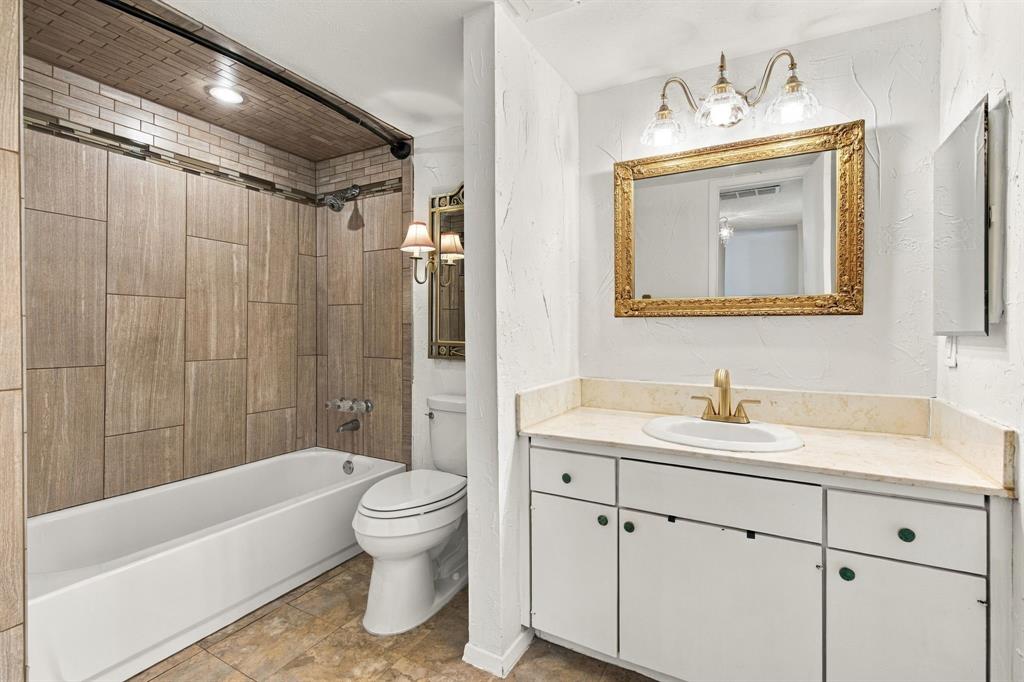 4845 Cedar Springs Road, Unit 363 Dallas, TX 75219 - Photo 9 of 13 Gallery Image 9