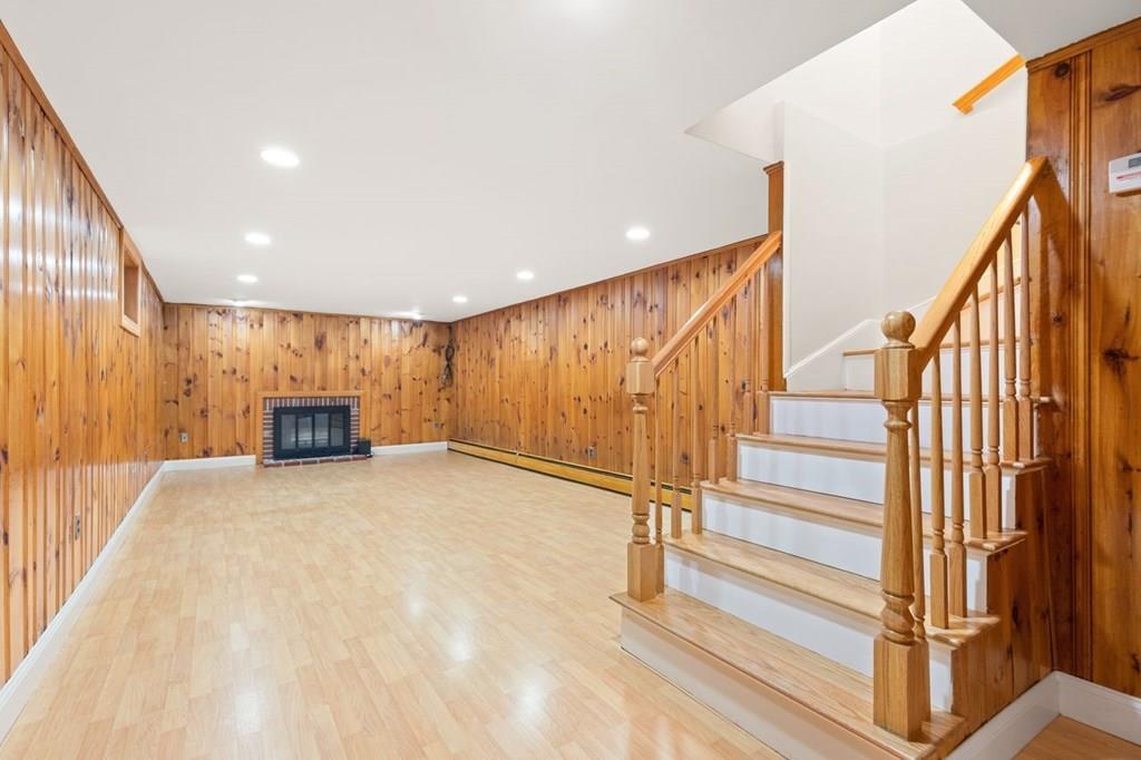 7 Lawrence Lane Lexington, MA 02421 - Photo 15 of 24 Gallery Image 15