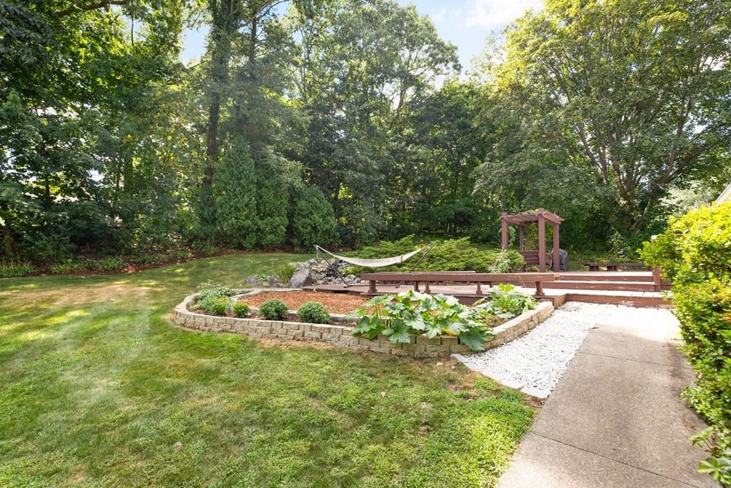 7 Lawrence Lane Lexington, MA 02421 - Photo 24 of 24 Gallery Image 24
