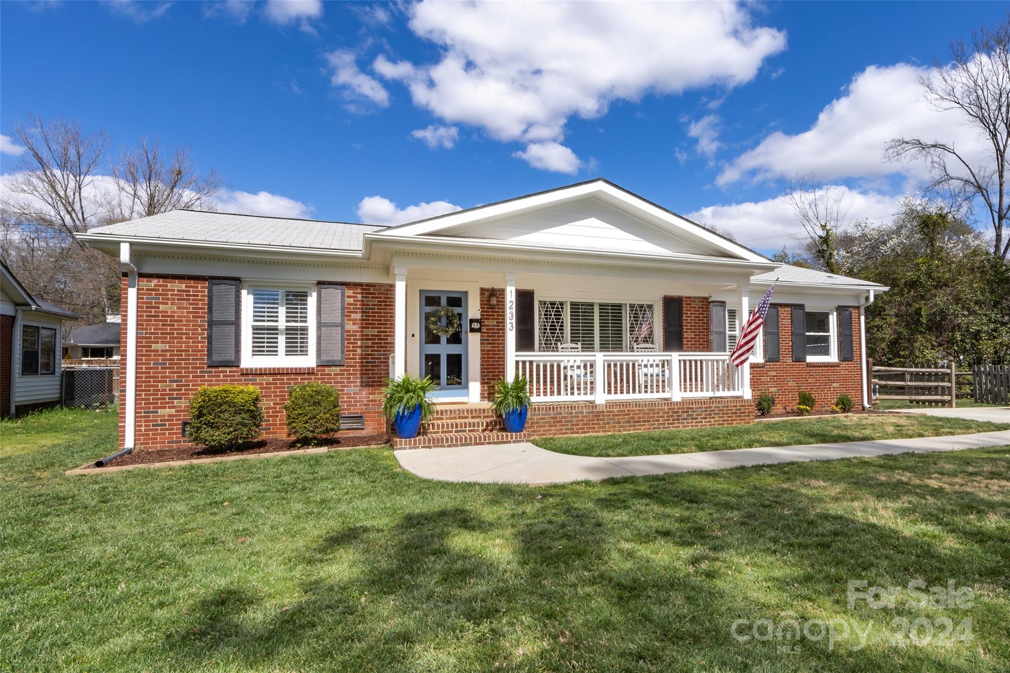 1233 Barkley Road Charlotte, NC 28209 - Photo 1 of 43 Gallery Image 1
