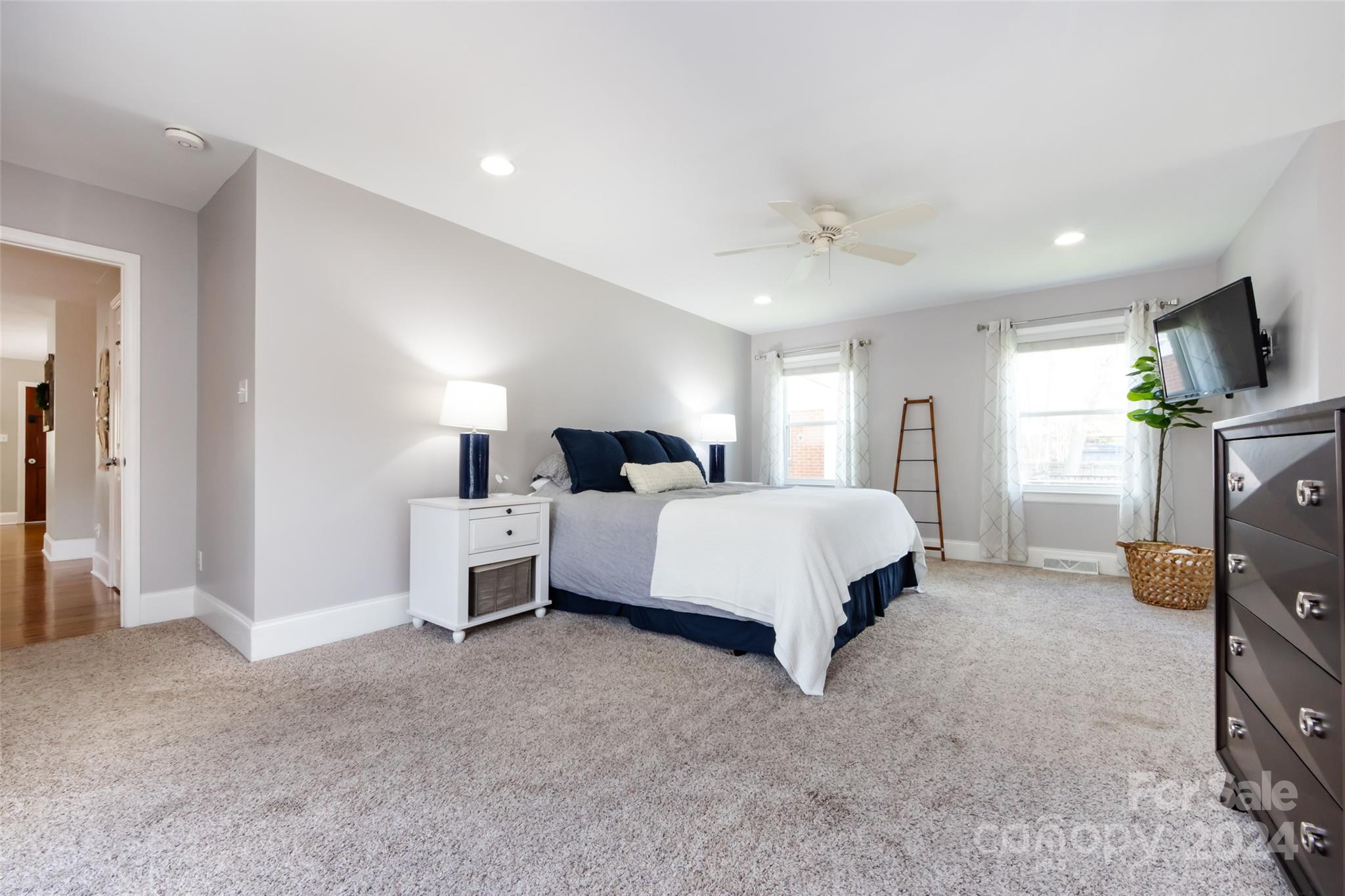 1233 Barkley Road Charlotte, NC 28209 - Photo 24 of 43 Gallery Image 24