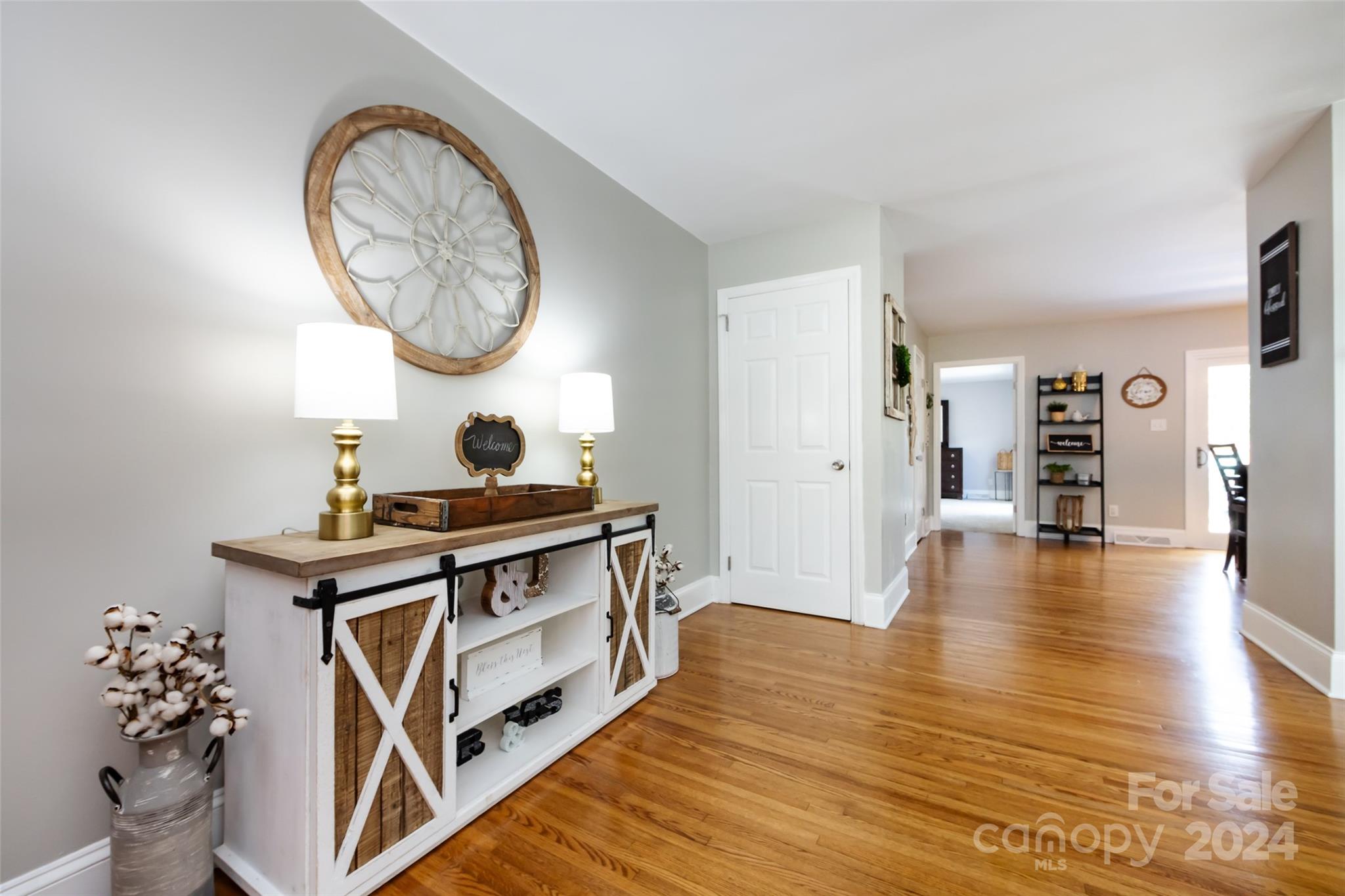 1233 Barkley Road Charlotte, NC 28209 - Photo 6 of 43 Gallery Image 6
