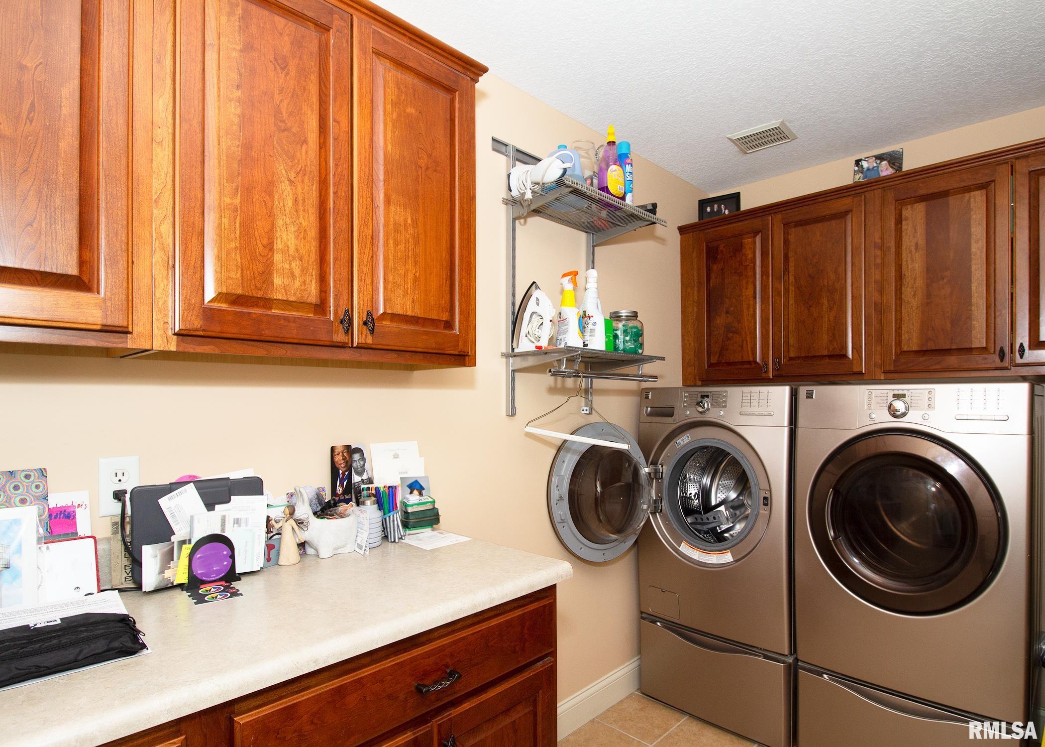 4036 River Drive, Unit 4D Moline, IL 61265 - Photo 19 of 25