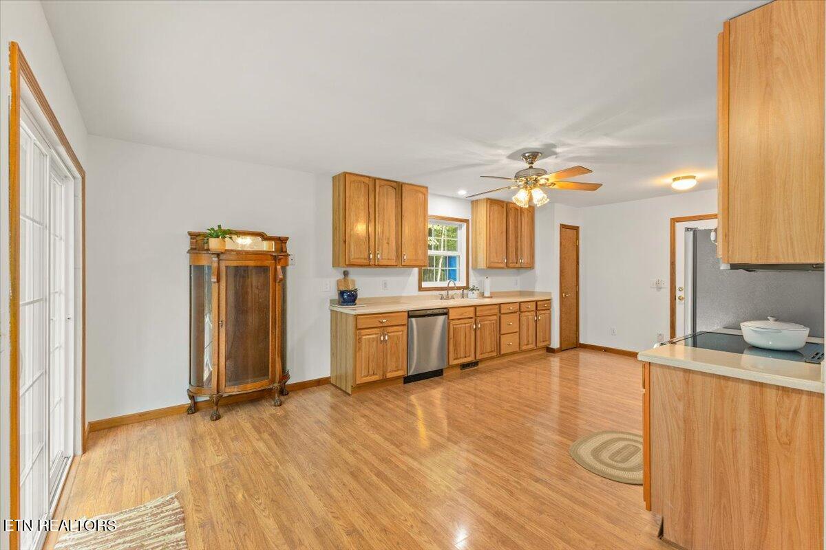 2127 David Miller Road Johnson City, TN 37604 - Photo 17 of 25 19-128A5957