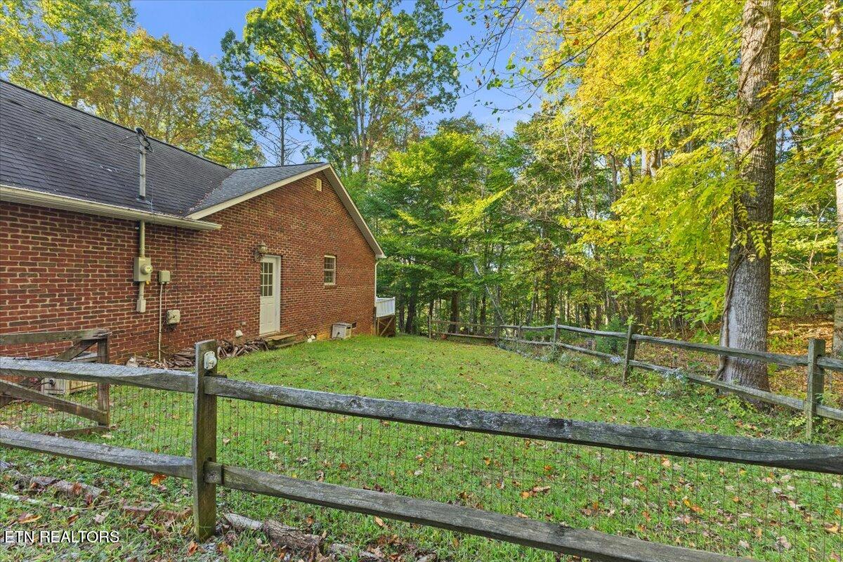 2127 David Miller Road Johnson City, TN 37604 - Photo 6 of 25 26-128A5994
