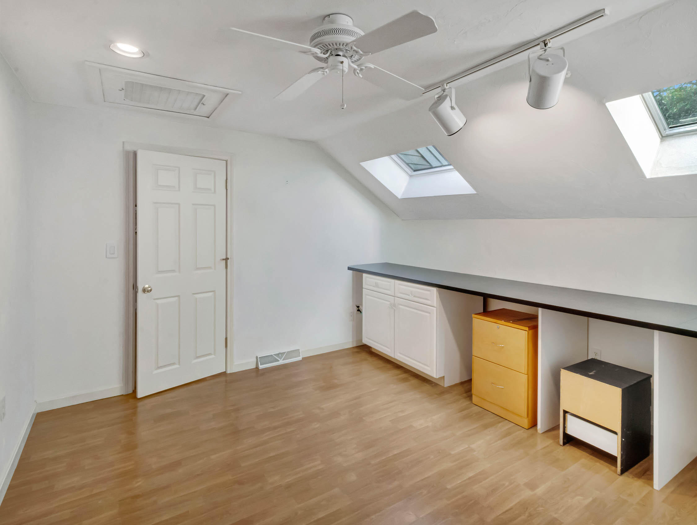 10 Kettle Lane Mashpee, MA 02649 - Photo 30 of 31 wooden floor in an empty room with a window