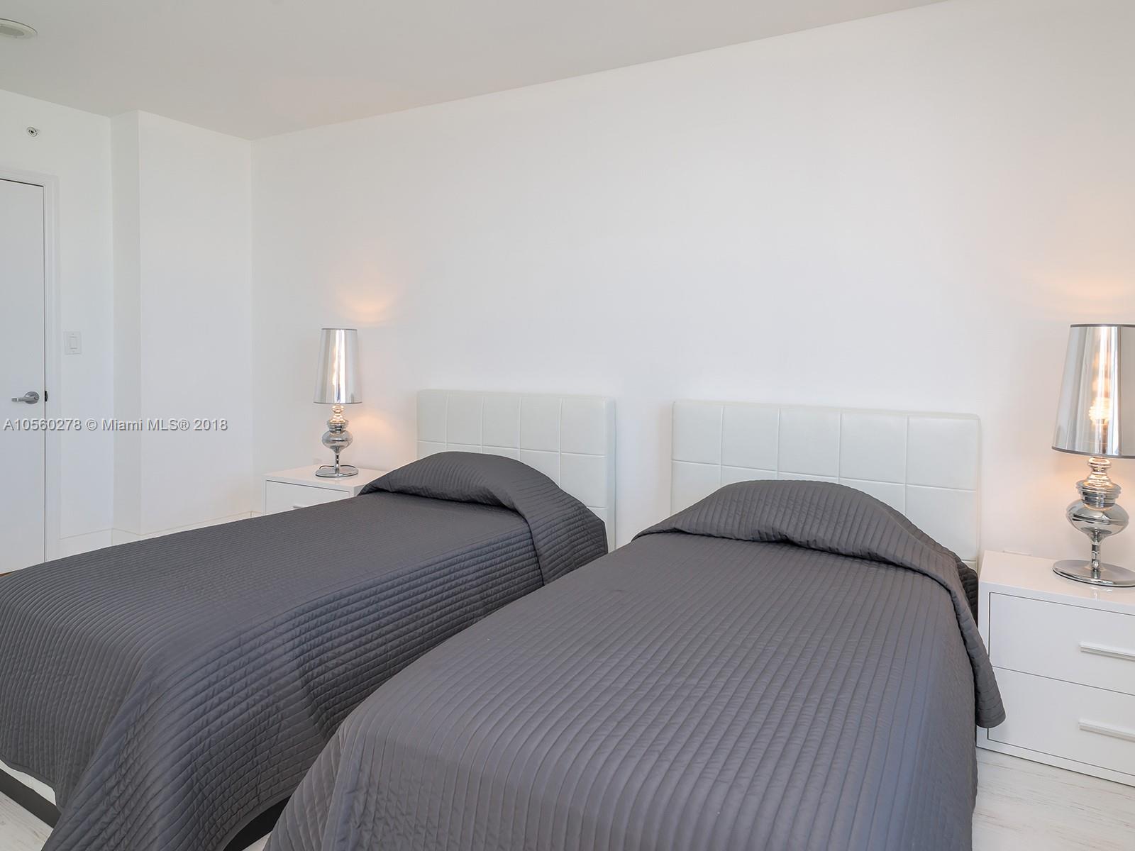 90 Alton Road, Unit 2709 Miami Beach, FL 33139 - Photo 12 of 24 Gallery Image 12