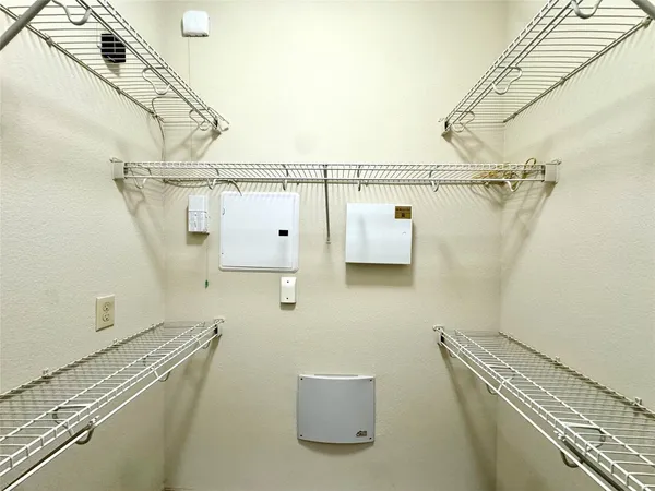 $1,250 | 3788 Richmond St Avenue, Unit 1147, Houston, TX 77046