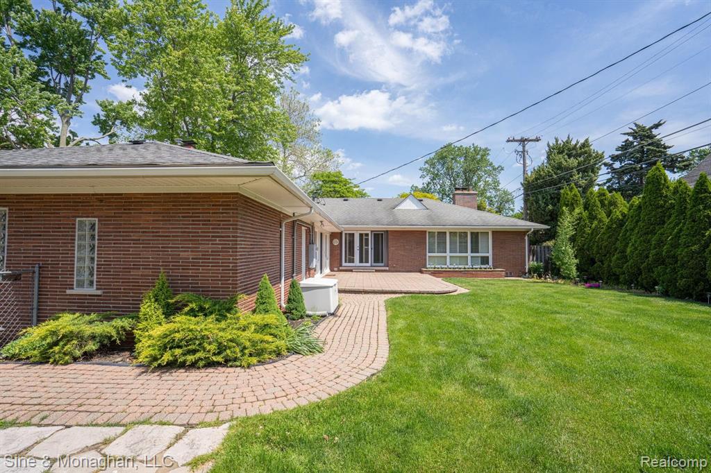 11 Willison Road Grosse Pointe Shores, MI 48236 - Photo 57 of 63
