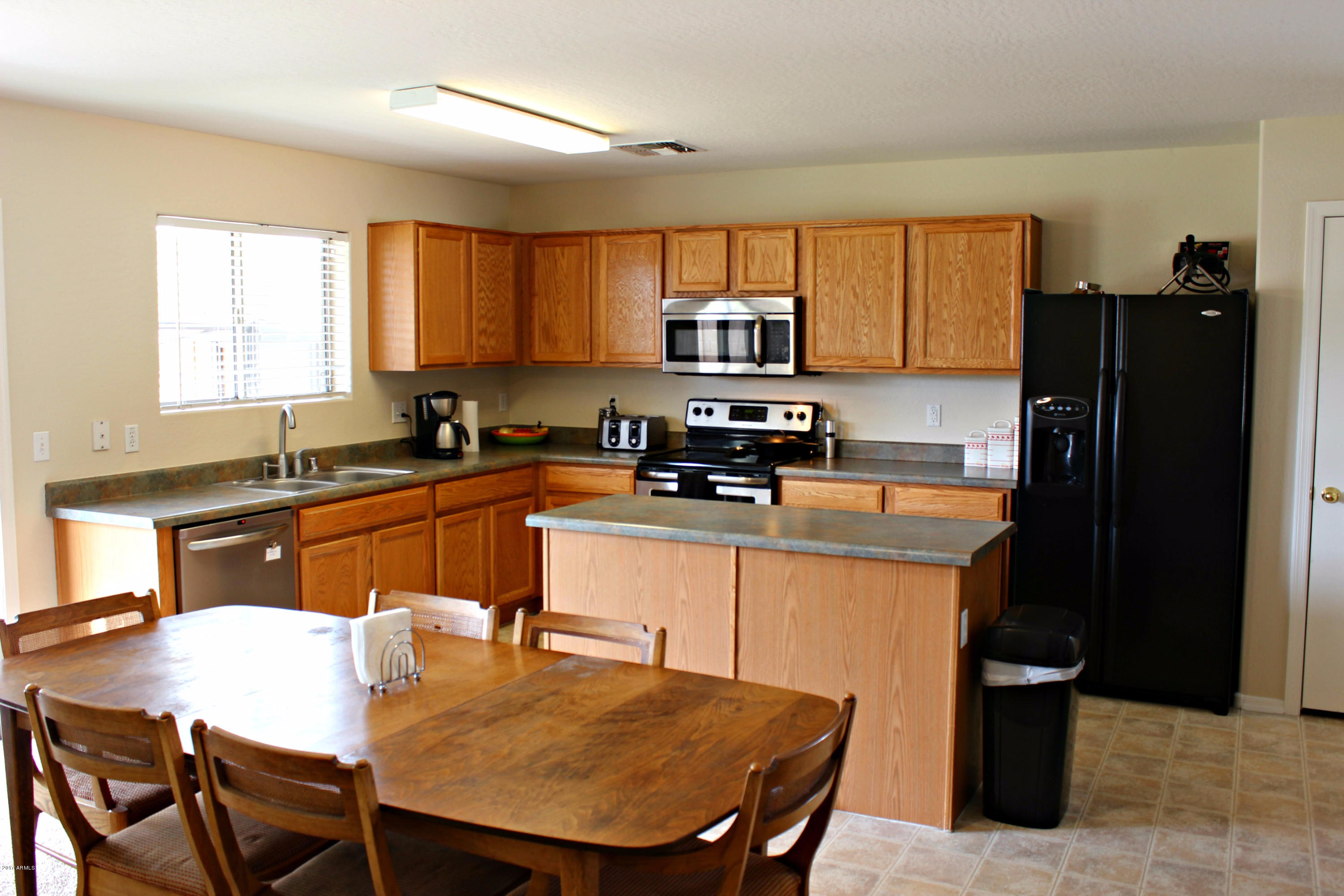 16249 West Hearn Road Surprise, AZ 85379 - Photo 11 of 42 11