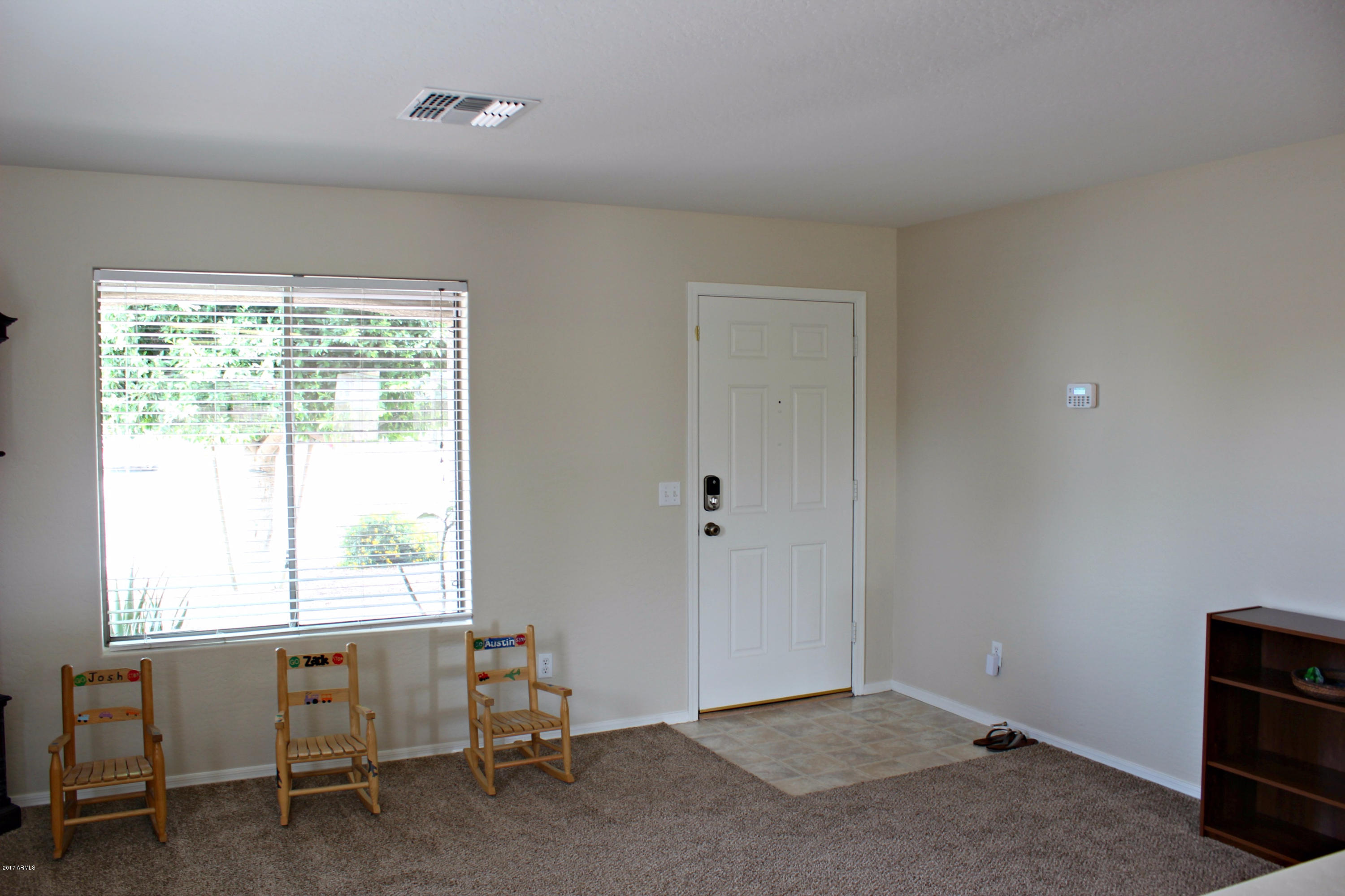 16249 West Hearn Road Surprise, AZ 85379 - Photo 23 of 42 22